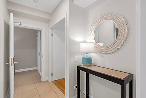 Elysium Private Apartments at The Beach Club