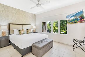 Elysium Private Apartments at The Beach Club