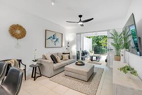 Elysium Private Apartments at The Beach Club