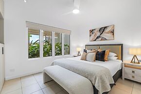 Elysium Private Apartments at The Beach Club