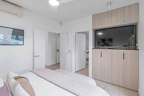 Elysium Private Apartments at The Beach Club