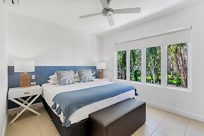 Elysium Private Apartments at The Beach Club