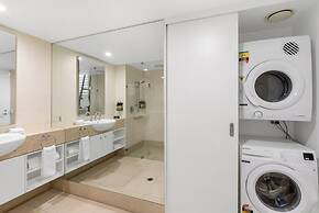 Elysium Private Apartments at The Beach Club