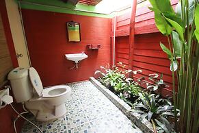 Baan Bua Homestay - Hostel