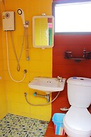 Baan Bua Homestay - Hostel