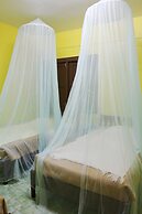 Baan Bua Homestay - Hostel