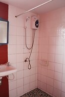 Baan Bua Homestay - Hostel