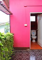 Baan Bua Homestay - Hostel