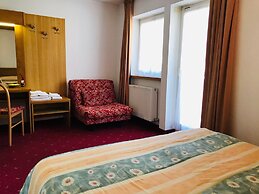 Hotel Santoni