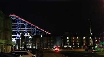 Clifton Court Metro Hotel