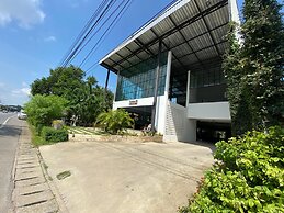 Norn Lamphun Boutique Hotel