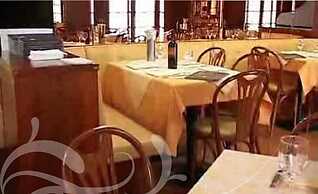 Hotel Karol