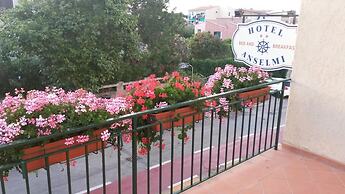Hotel Anselmi
