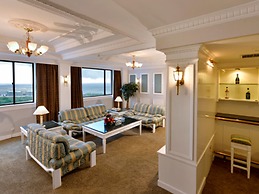 Baohua Harbour View Hotel