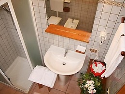 Gelindo dei Magredi Country Resort