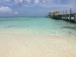 Apartaments at Cadaques Caribe