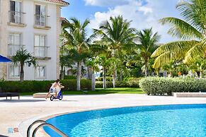 Apartaments at Cadaques Caribe