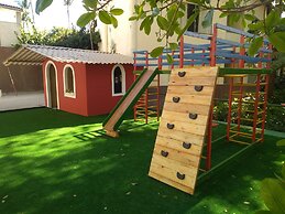 Floral Inn Family Hotel