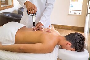 Floral Inn Family Hotel