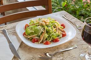 Floral Inn Family Hotel