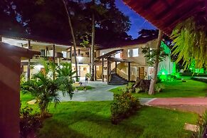 Floral Inn Family Hotel