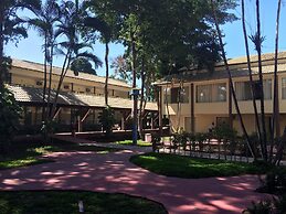 Floral Inn Family Hotel