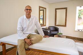 Floral Inn Family Hotel