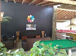 Floral Inn Family Hotel