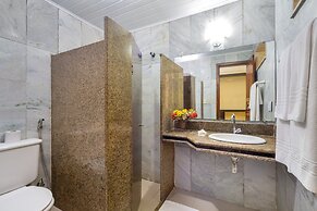 Floral Inn Family Hotel