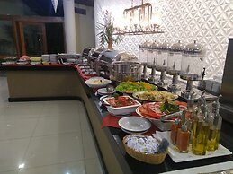 Floral Inn Family Hotel