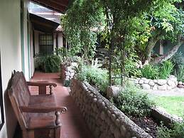 Tierra Magica B&B and Art Studio