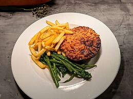 The Rose & Crown
