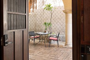 Casa Dos Lirios Boutique B&B