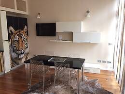 Gold Boutique Apartments