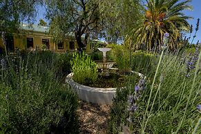 Darling Lodge Guest House