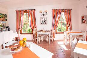 Darling Lodge Guest House