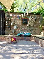 Darling Lodge Guest House