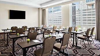 Home2 Suites by Hilton Chicago McCormick Place