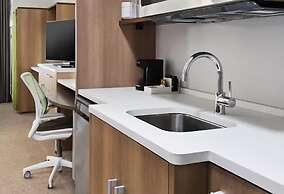 Home2 Suites by Hilton Chicago McCormick Place