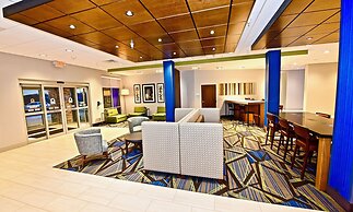 Holiday Inn Express & Suites Perryville, an IHG Hotel