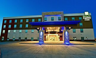 Holiday Inn Express & Suites Perryville by IHG