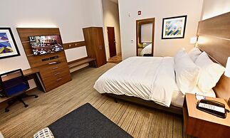 Holiday Inn Express & Suites Perryville by IHG