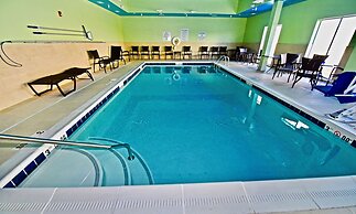 Holiday Inn Express & Suites Perryville by IHG