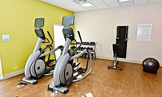 Holiday Inn Express & Suites Perryville by IHG