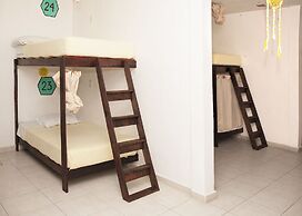 Lucky Traveler Hostel
