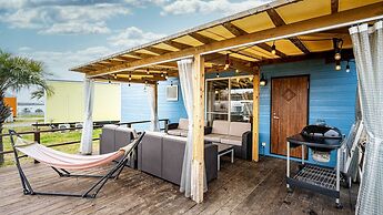 Grand Camping Palm Garden Maishima