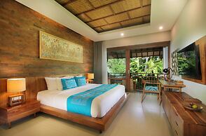 Sagara Candidasa by AHM