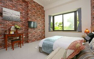 Mu Xia Beds and Breakfasts
