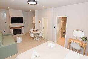 Talos Hotel Apartments