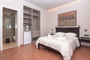 Talos Hotel Apartments